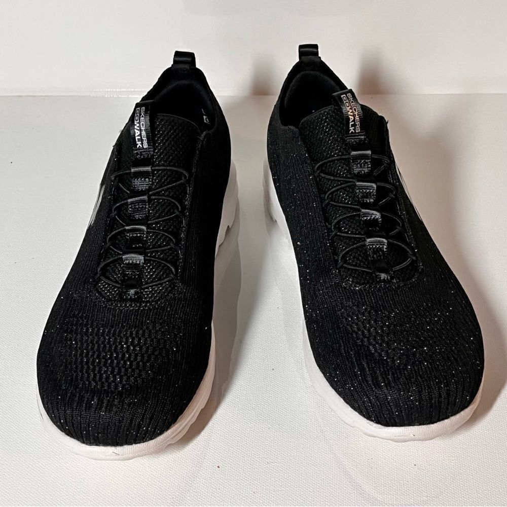 Skechers GOWalk Saint Tropez Travel Washable Knit Slip-On Sneakers Size: 7W - Picture 4 of 7